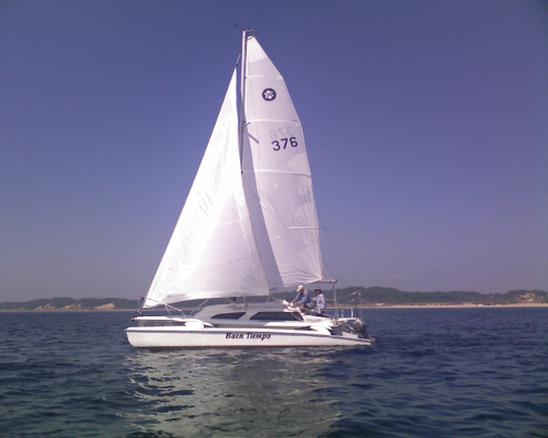 Buen Tiempo sailing on Lake Michigan